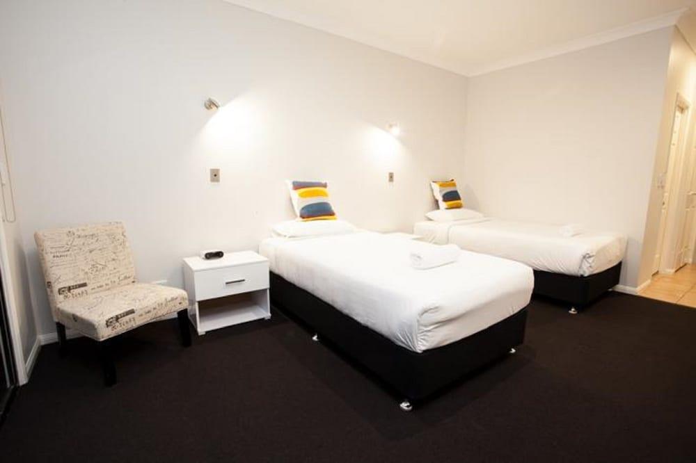 Springwood Motor Inn Eksteriør billede