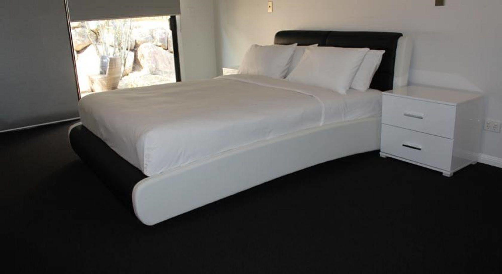 Springwood Motor Inn Eksteriør billede