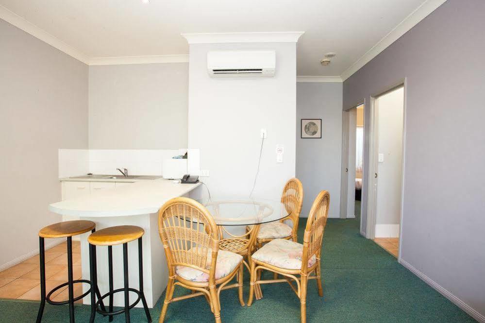 Springwood Motor Inn Eksteriør billede