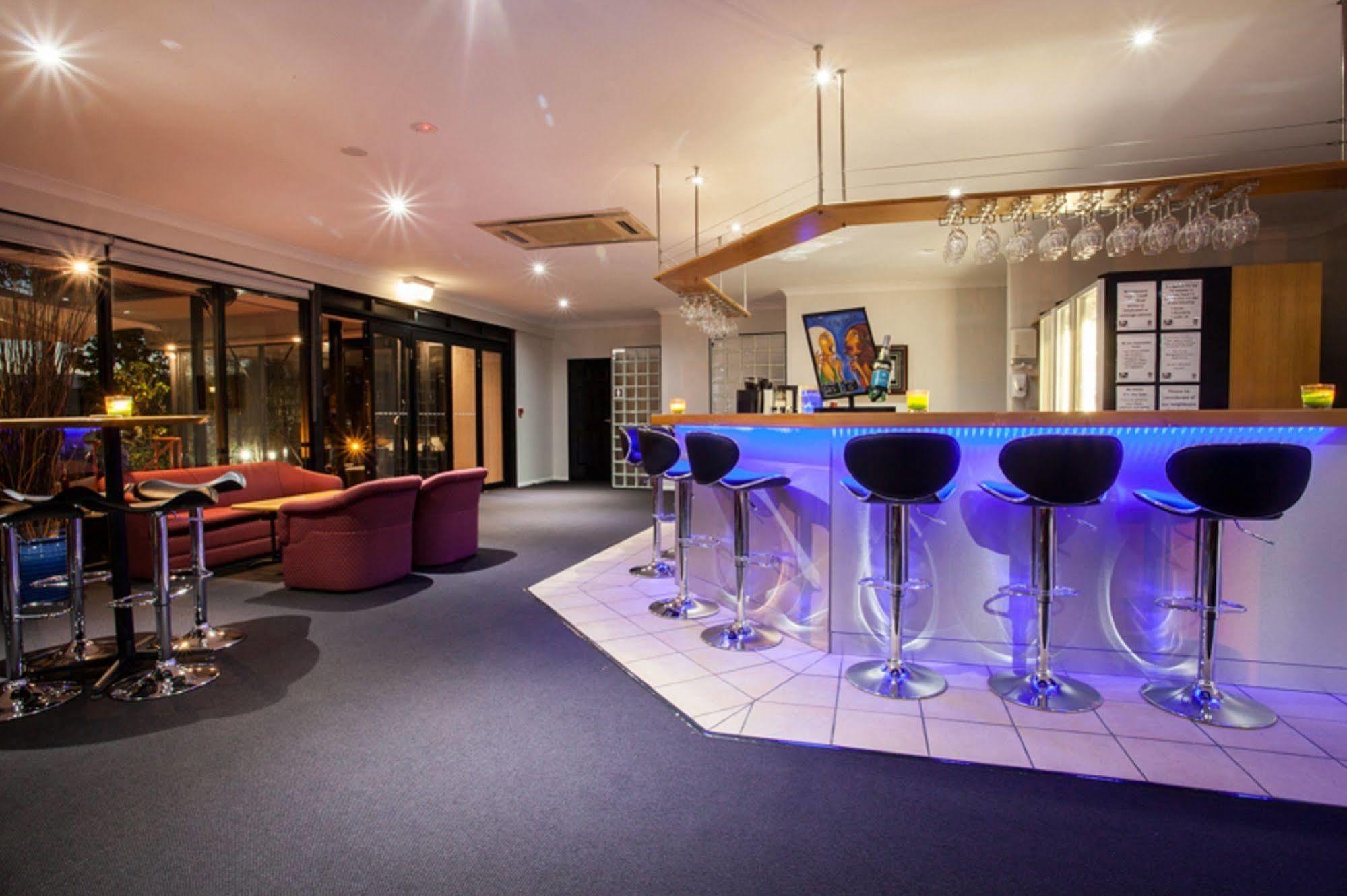 Springwood Motor Inn Eksteriør billede